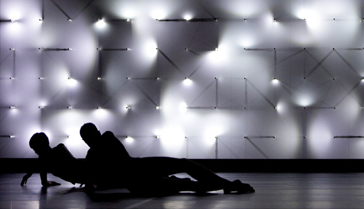 FAR, rAndom International / Wayne McGregor.